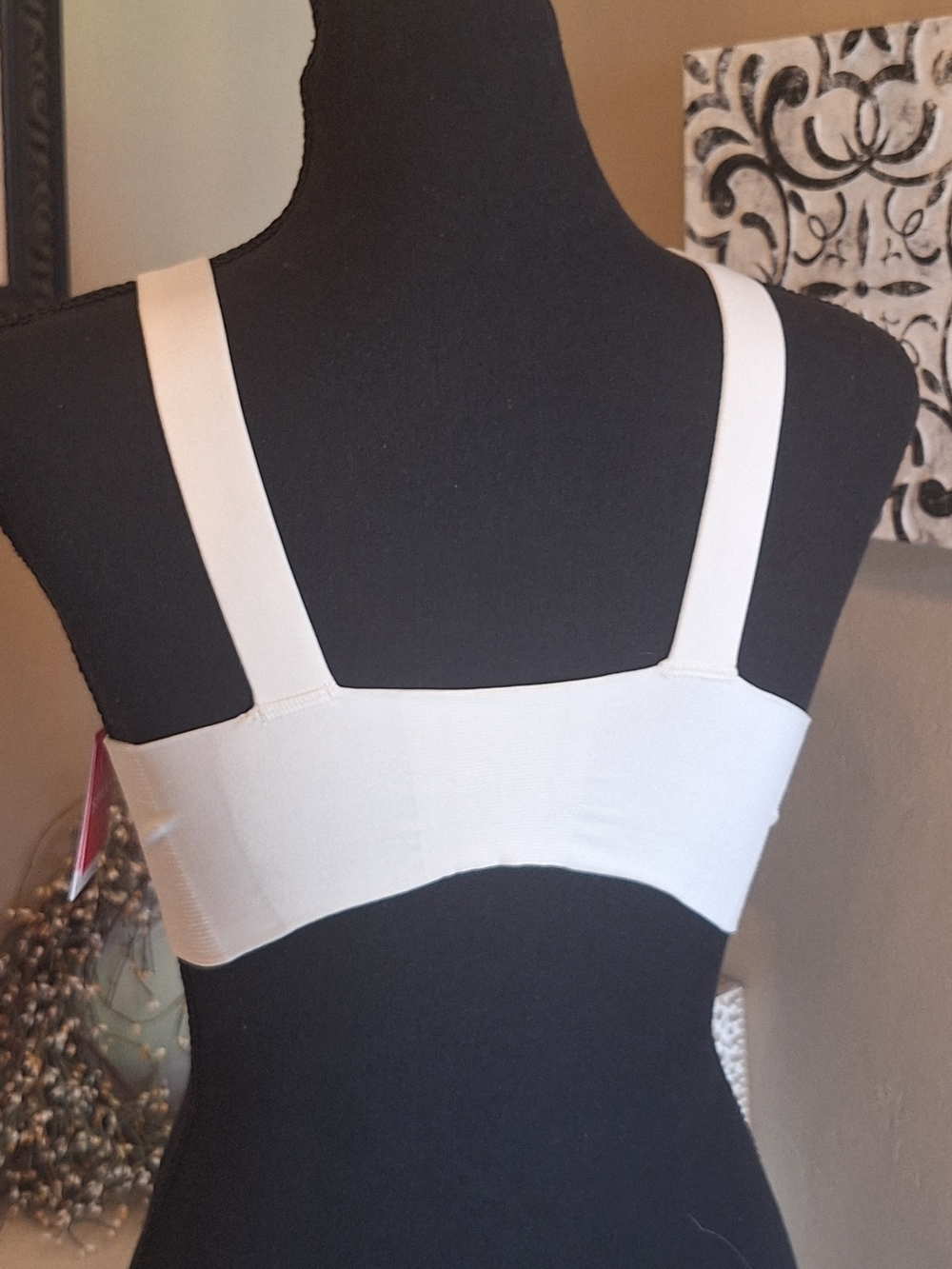 NWT SPANX Bra-llelujah Front-Closure in Nude And Cream 36B - Picture 5 of 11